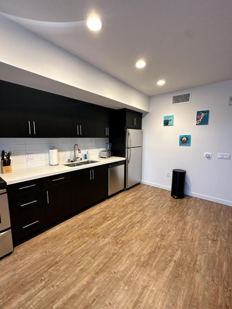 Studios Universal 10 Min Drive Free Parking And Wifi Лос-Анджелес Экстерьер фото