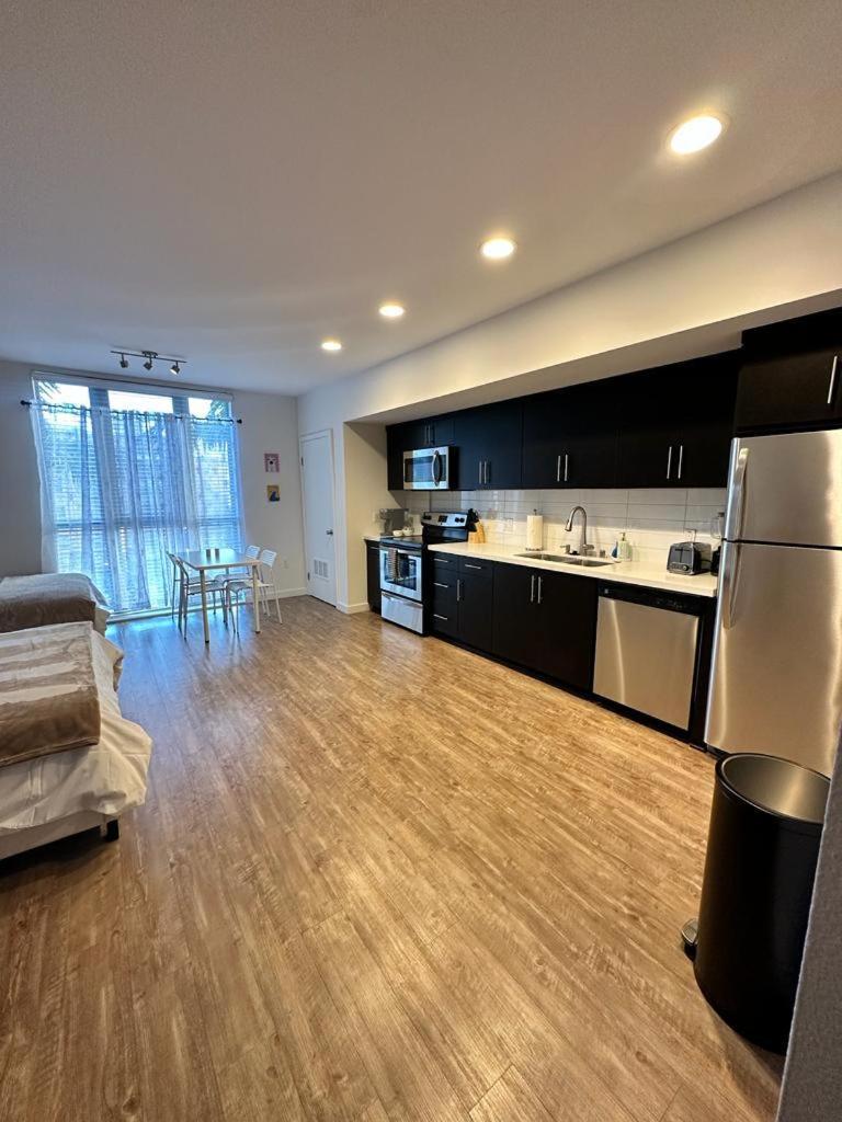 Studios Universal 10 Min Drive Free Parking And Wifi Лос-Анджелес Экстерьер фото
